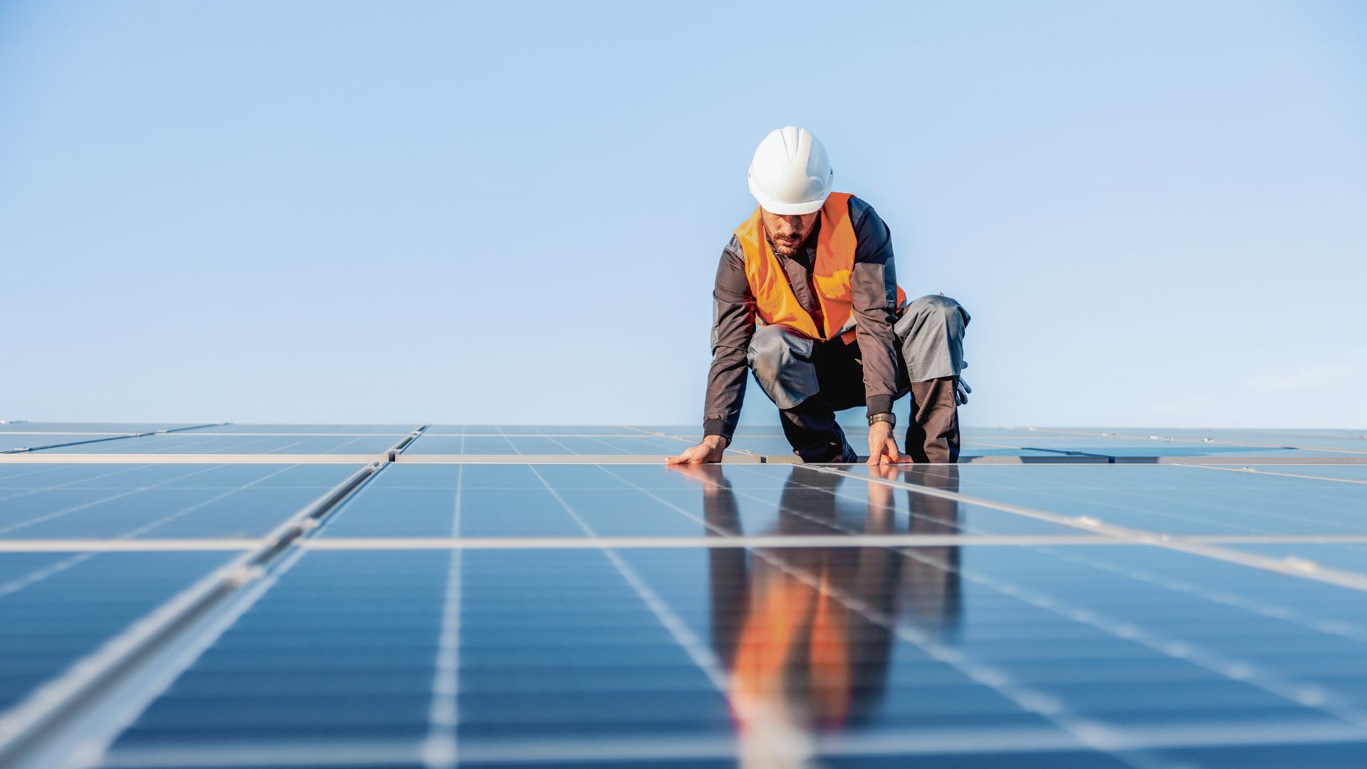 Photovoltaik-Investition in erneuerbare Energien für nachhaltige Zukunft